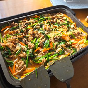 とよやんの作ってみた!投稿(行列の中華屋さんの🍚豚ニラにんにく辛味噌スタミナ炒め🤩)