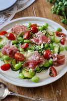 ズッキーニと枝豆の豆腐クリームサラダ