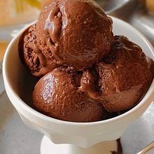 豆腐で出来てる？！砂糖不使用の濃厚チョコアイス