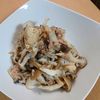 まゆのの作ってみた!投稿(シンプルで美味しい食べ方♡きのこのガーリックツナレモン炒め)