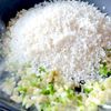 ワンパン15分！生米から作る♪【えびピラフ】の工程5