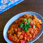 メキシコ風鶏肉の生トマト煮・チリパウダーでメキシコ風！