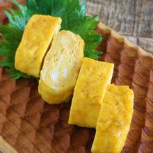 【卵焼き】梅チーズ香る♪卵1個でふんわり厚焼き玉子
