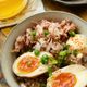 半熟とろ～り幸せ♪にんにく香るラーメン屋さんの味卵丼！