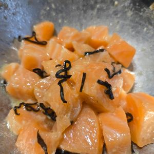 ネコ好きの作ってみた!投稿(5分でカンタン！和風サーモンモッツァ♡)