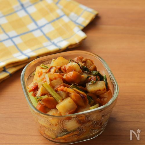 材料2つ!なめことかぶの梅おかか炒め【簡単副菜】