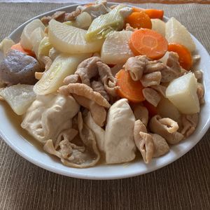 あすかの作ってみた!投稿(味しみしみでおかずにも！『具だくさんごちそうもつ煮込み』)