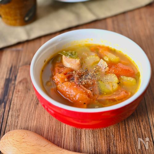 野菜たっぷりミネストローネ