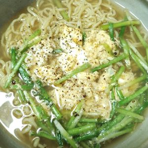 M＊Pの作ってみた!投稿(にら玉ラーメン)