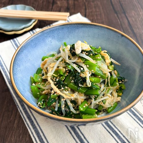 抱えて食べたい!小松菜ともやしと油揚げの和え物*