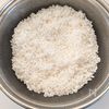 おこげがたまらん♡【鶏ごぼうの炊き込み飯】うなぎのたれ風味の下準備
