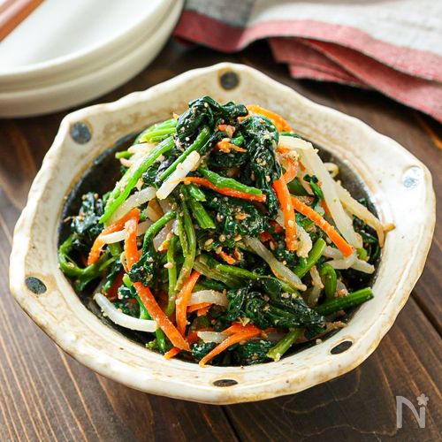 【ほうれん草ともやしとにんじんの胡麻和え】レンジだけ！簡単