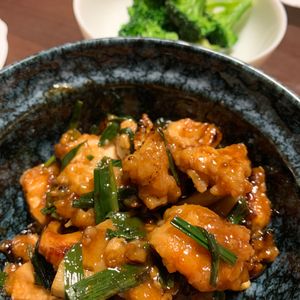1503198の作ってみた!投稿(【鶏むね肉とレンコンのピリ辛ニラ味噌だれ】ご飯食べすぎ注意)