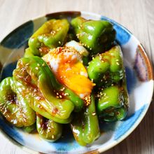 めんゆつで!まるごとピーマンのピリ辛炒め