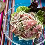 爽やかな辛さの魚介マリネ『セビーチェ』