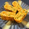 楽ラク手抜キッチン🐶🐾の作ってみた!投稿(【にんじんと小ねぎの卵焼き】彩り&食感UP！お弁当や副菜に◎)