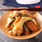 【手羽元とさつま揚げの甘辛煮】ごはんがすすんで困る味♪