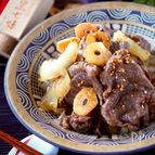 【牛こま100gで2人分】牛肉と玉ねぎのガリバタ醤油