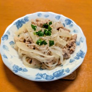 ゆきまる🐬🫧の作ってみた!投稿(しみしみ満足【豚こまと白滝の炒め煮】)