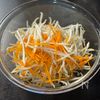 【もやしと人参のナムル】火を使わず5分！万能すぎる節約副菜♪の工程1