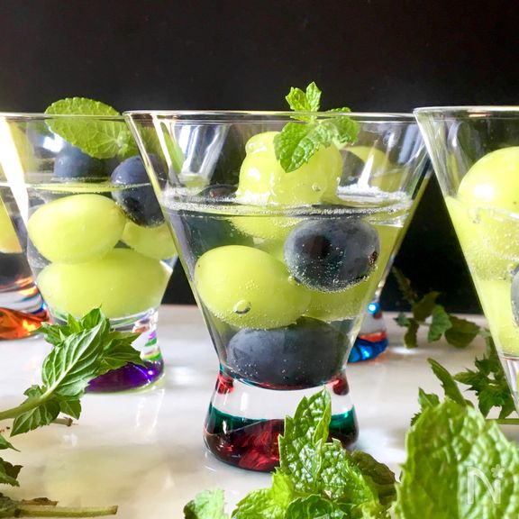 ふるふるがたまらない♪シャインマスカットのシャンパンゼリー♪