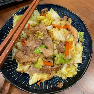 1169387の作ってみた!投稿(【豚こまと春キャベツのごま味噌だれ】キャベツがタレに合う♡)