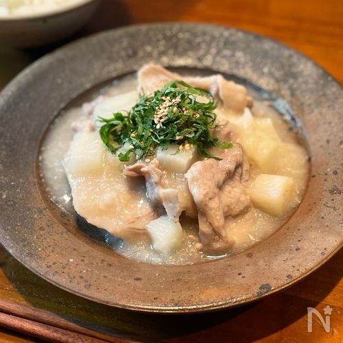 簡単なのに、ちゃんと美味しい。【豚こまと長芋のトロトロ煮】