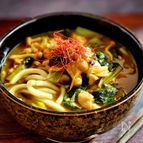 お節に飽きたら！鶏とキノコのカレーうどん