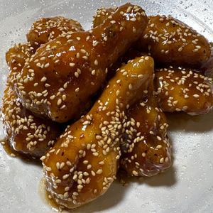 楽ラク手抜キッチン🐶🐾の作ってみた!投稿(＼クリスマスに／鶏手羽元の旨だれ焼き【揚げずにヘルシー♪】)