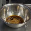 調味料と混ぜるだけ【ピリ辛豆腐】の工程2