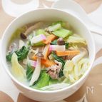 豆乳で作る　長崎ちゃんぽん風スープ
