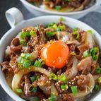 男子の胃袋ガッツリ掴む‼︎『牛肉スタミナ丼』大、大、大人気♡