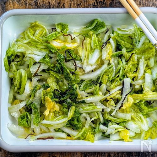 【白菜の即席柚子胡椒漬け】切って和えるだけ！あとを引く🥢