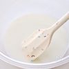 材料4つ!簡単とろける【ミックスベリーのミルクプリン】の工程1