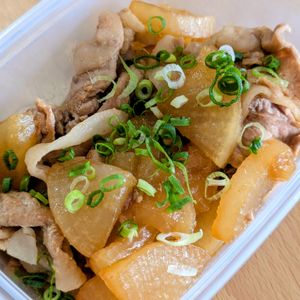 まゆのの作ってみた!投稿(味染み大根じゅわっと美味しい♡【豚バラ大根の煮物】)