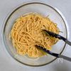 麻婆豆腐麺│レンジとフライパンで時短♪ピリ辛やみつき麵の工程6