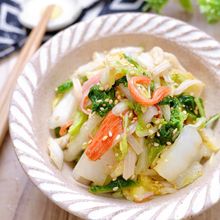 白菜で簡単副菜♡『白菜とかにかまのごまポン酢サラダ』