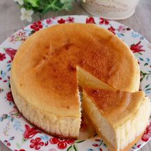 至福のくちどけチーズケーキ