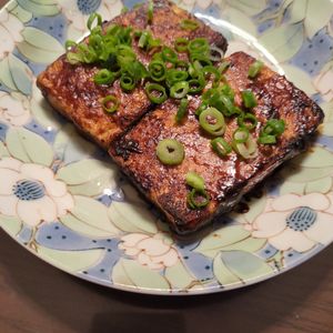 たりおの作ってみた!投稿(豆腐だけで最強メイン【豆腐の味噌照り焼き】)