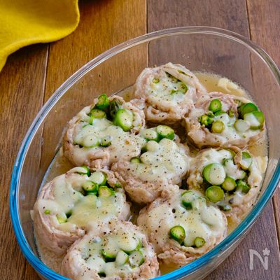 レンジで簡単！一気巻き豚巻きアスパラの旨レモンチーズ蒸し