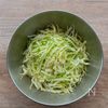 【キャベツと納豆の和風サラダ】切って和えるだけ!の工程1
