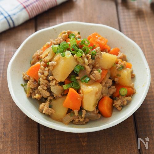 子ども大絶賛!うま味ギュッと濃縮【給食カレー肉じゃが】