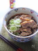 冷たい肉そば。