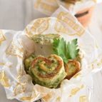 お弁当にピッタリ♪ハートチーズちくわの磯辺やき