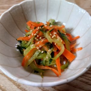 1063890の作ってみた!投稿(【にんじんときゅうりの中華和え】食感がいい節約副菜♪)