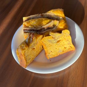こむぎの作ってみた!投稿(バナナキャロットケーキ)