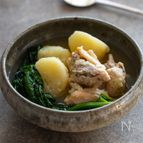 材料入れて煮込むだけ【鶏じゃが塩バターポトフ】