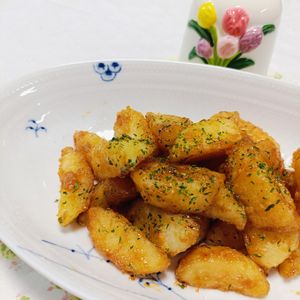 AKARI☆の作ってみた!投稿(【やみつきポテト】食材１つ作る！おかわりコールが止まらない！)