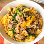 ボリューム満点！ご飯がすすむ豚ニラ玉