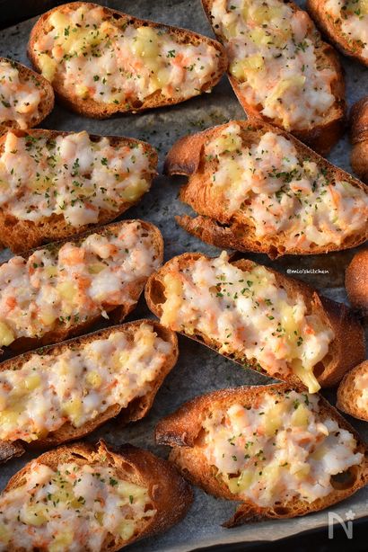 揚げないからヘルシー♡バケットdeカリカリ海老ぱん♡